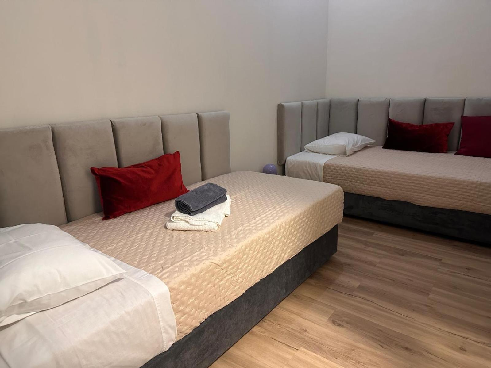 Azor International Hostel ปอนตาเดลกาดา ภายนอก รูปภาพ